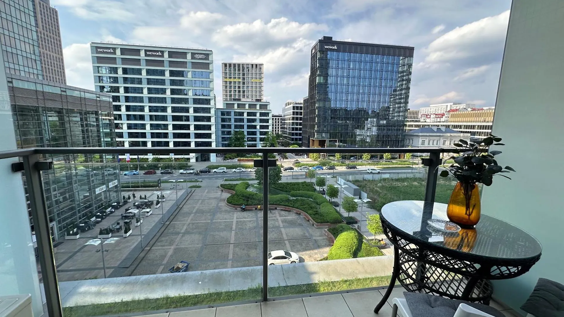 Appart hôtel Platinum Towers By Cityapartmentsparking Varsovie